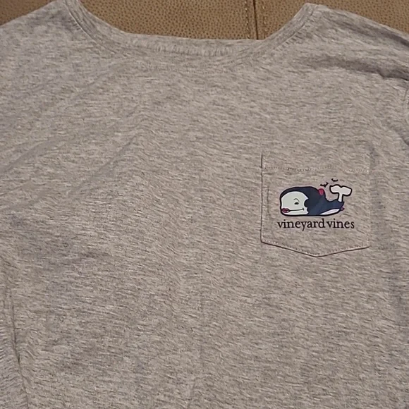 Vineyard vines  Happy Halloween woman's shirt size M in EUC. - Picture 2 of 3